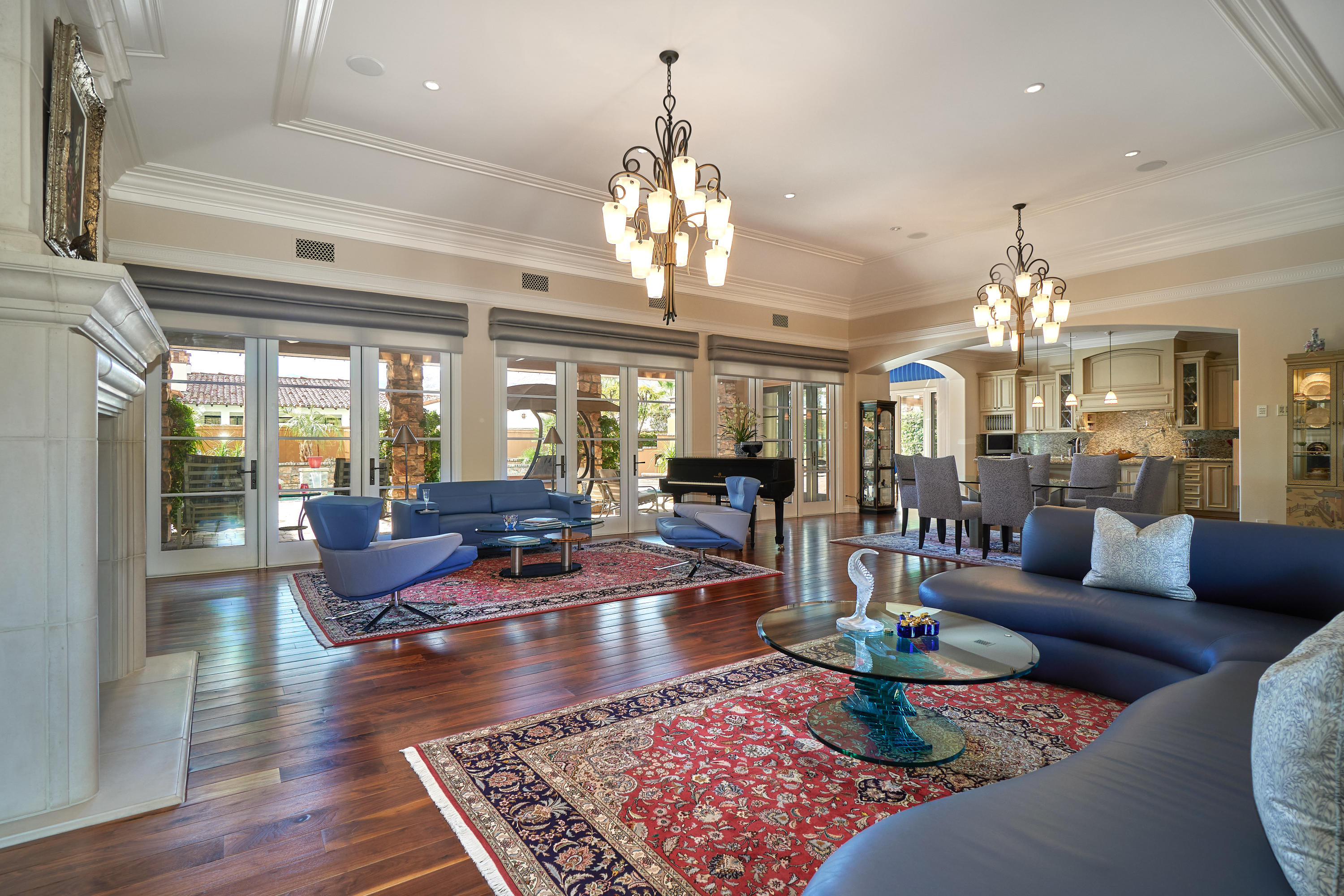 9 Via Perugia Rancho Mirage, CA 92270 - Photo 11 of 38 5 Living Room