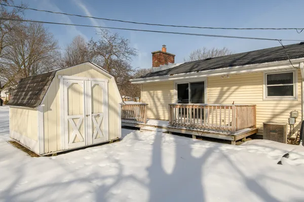 $449,900 | 17685 Evergreen Court, Brookfield, WI 53045