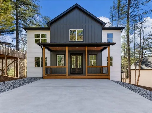 $869,000 | 150 Alte Bruecke Strasse, Helen, GA 30545