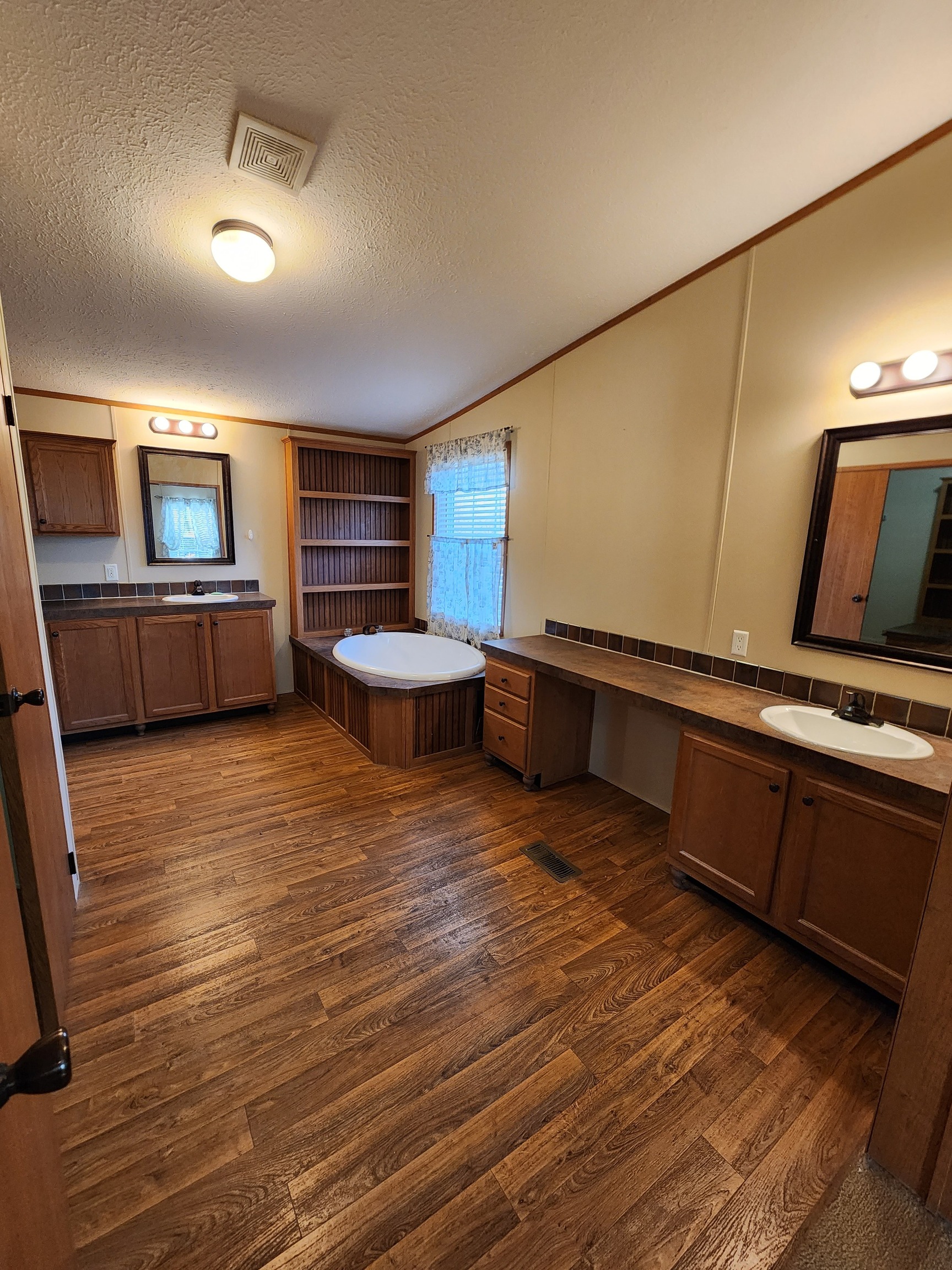 9681 Green Road Trafalgar, IN 46181 - Photo 7 of 16 Gallery Image 7