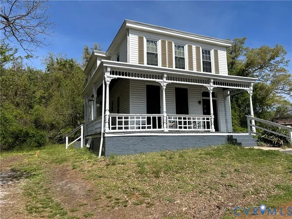 $640,000 | 12020 Winfree Street, Chester, VA 23831
