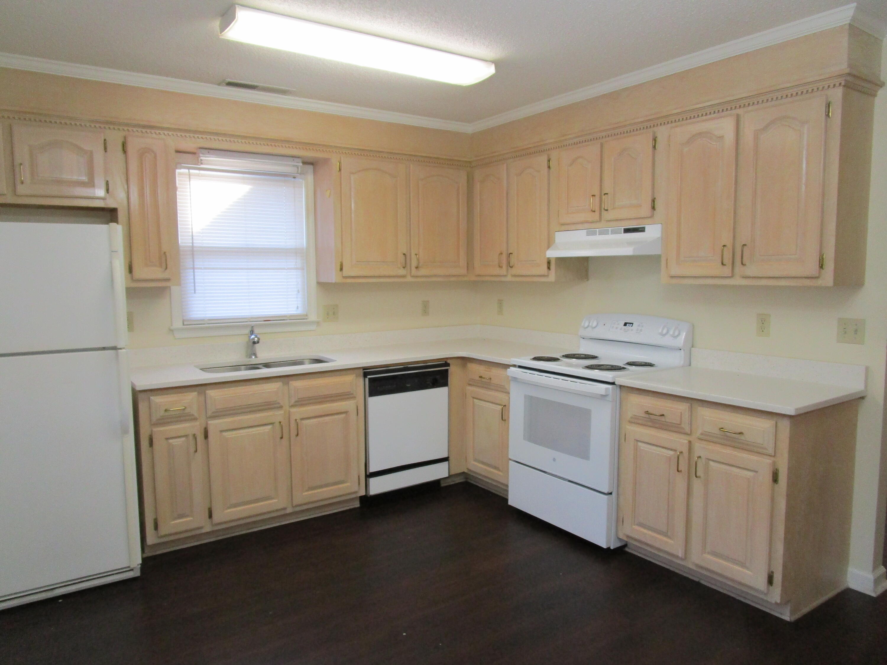 2224 Preot Street Sumter, SC 29150 - Photo 5 of 12 IMG_6408 (1)