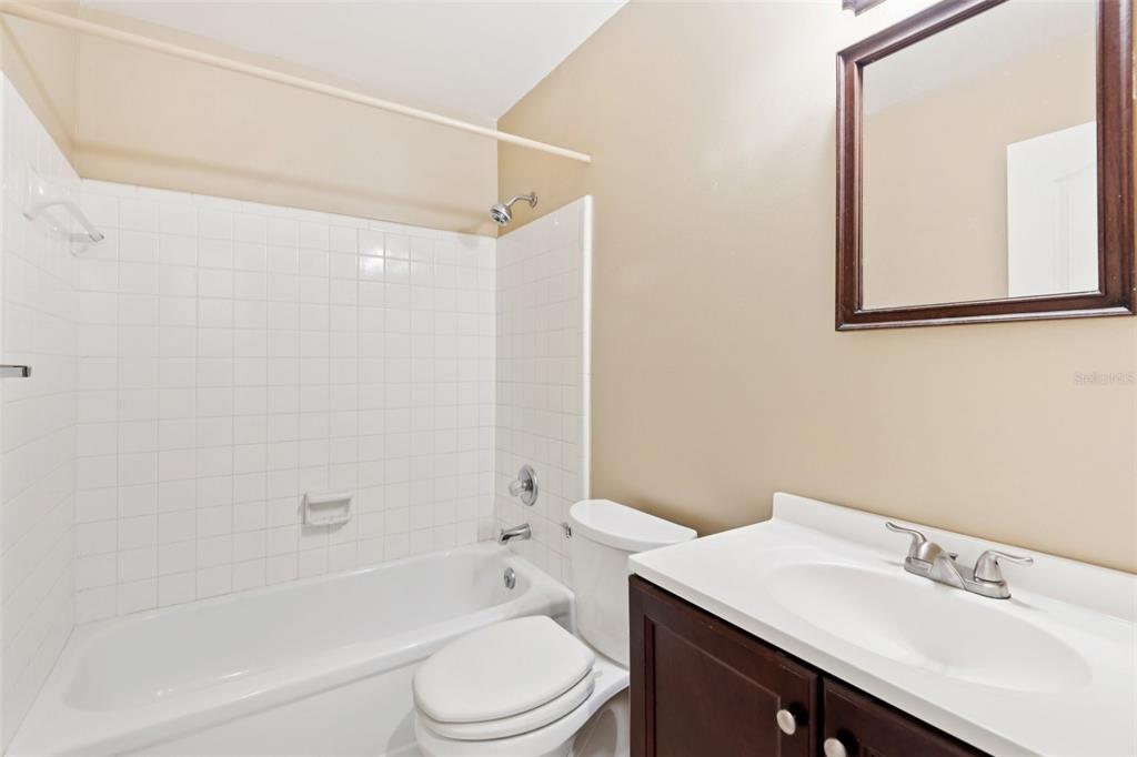 14128 Arbor Hills Road Tampa, FL 33625 - Photo 21 of 35