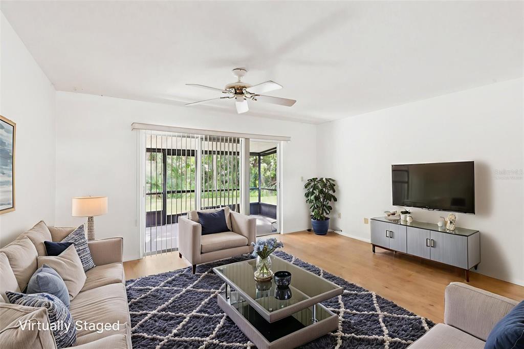 14128 Arbor Hills Road Tampa, FL 33625 - Photo 5 of 35