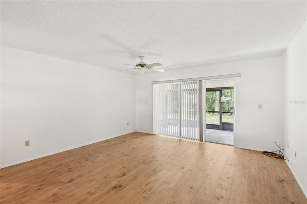 14128 Arbor Hills Road Tampa, FL 33625 - Photo 6 of 35