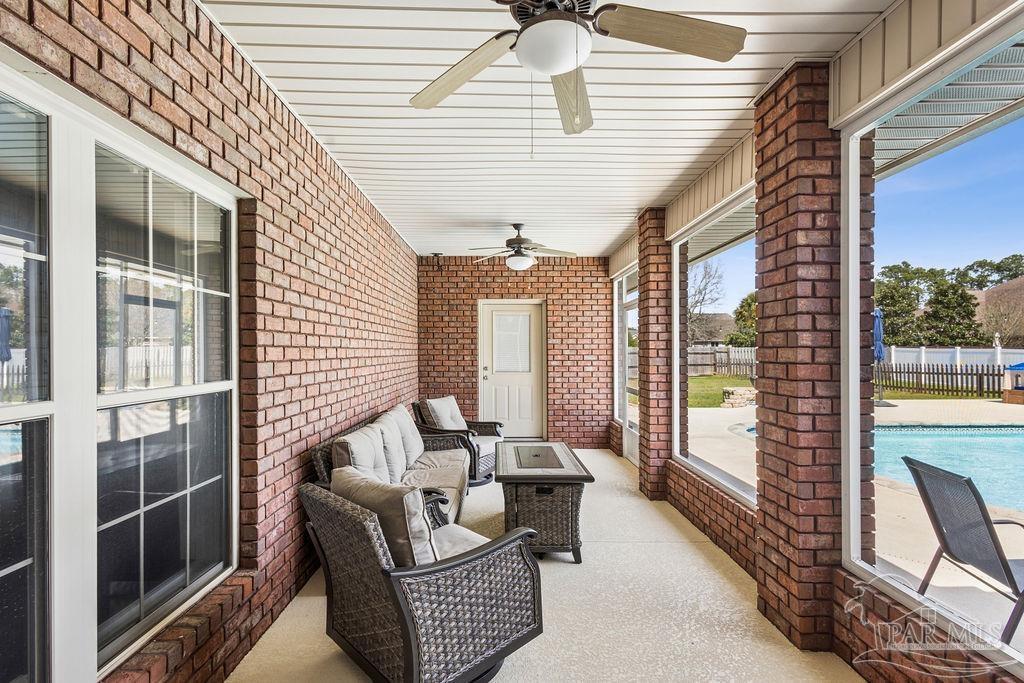 3689 Laurel Lee Pace, FL 32571 - Photo 6 of 47
