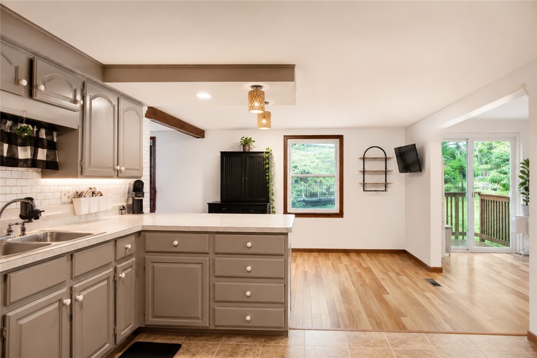 2537 Edwards Road Waterloo, NY 13165 - Photo 12 of 39