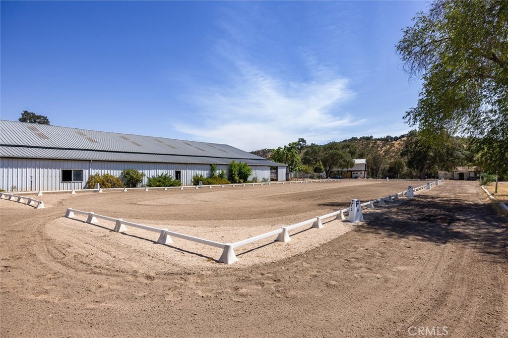 5625 Linne Road Paso Robles, CA 93446 - Photo 4 of 75