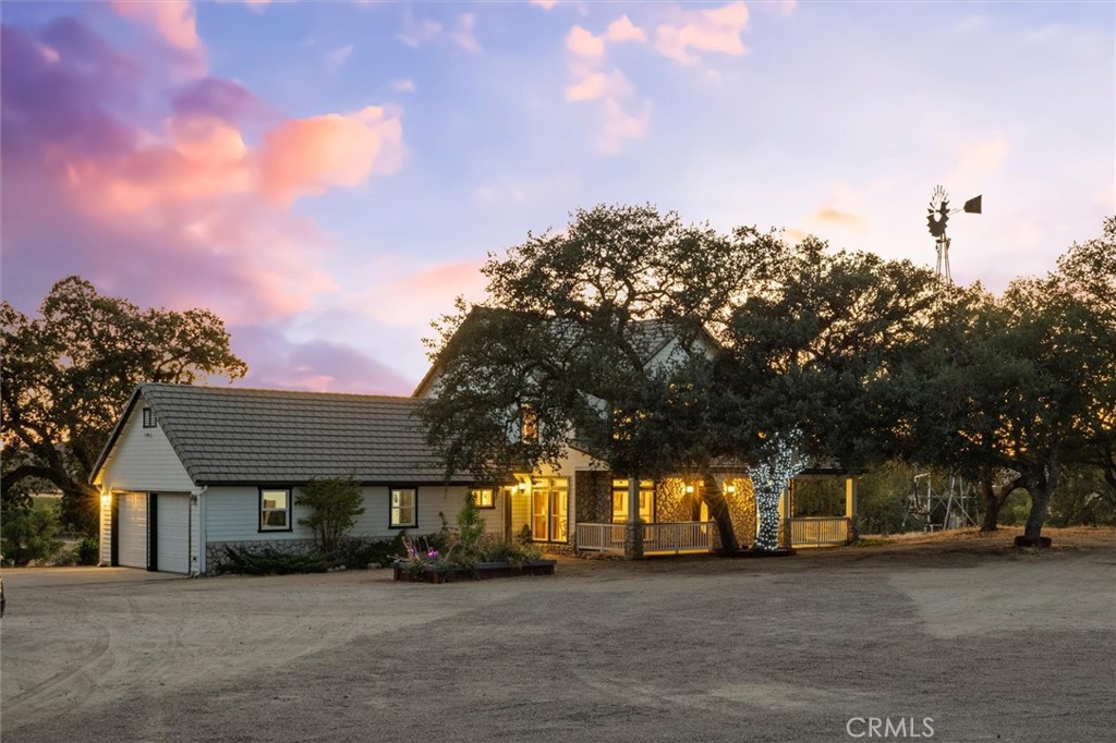 5625 Linne Road Paso Robles, CA 93446 - Photo 66 of 75 a view of a house with a street