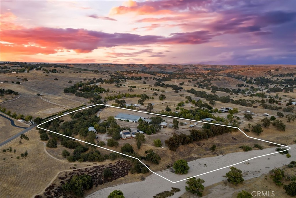 5625 Linne Road Paso Robles, CA 93446 - Photo 75 of 75 an aerial view of residential houses with outdoor space