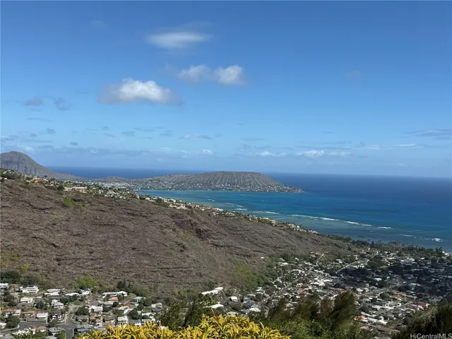 $1,950,000 | 5377 Kahalakua Street, Honolulu, HI 96821