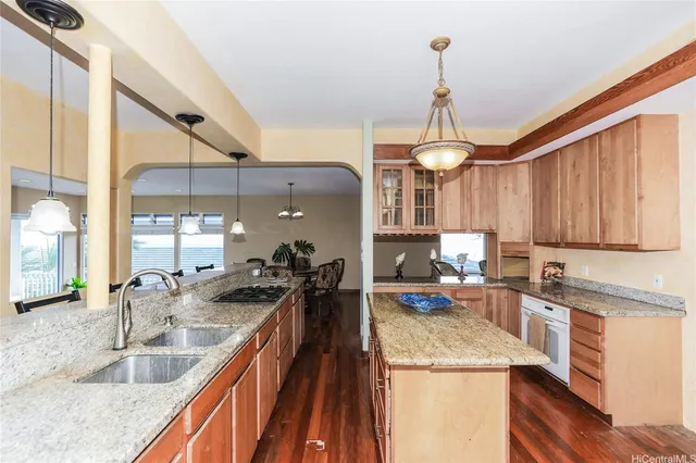 $1,950,000 | 5377 Kahalakua Street, Honolulu, HI 96821