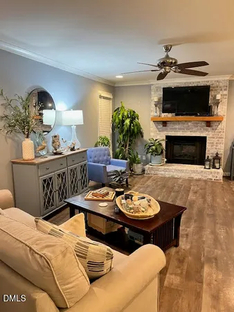 $1,900 | 101 Lake Pine Drive, Cary, NC 27511