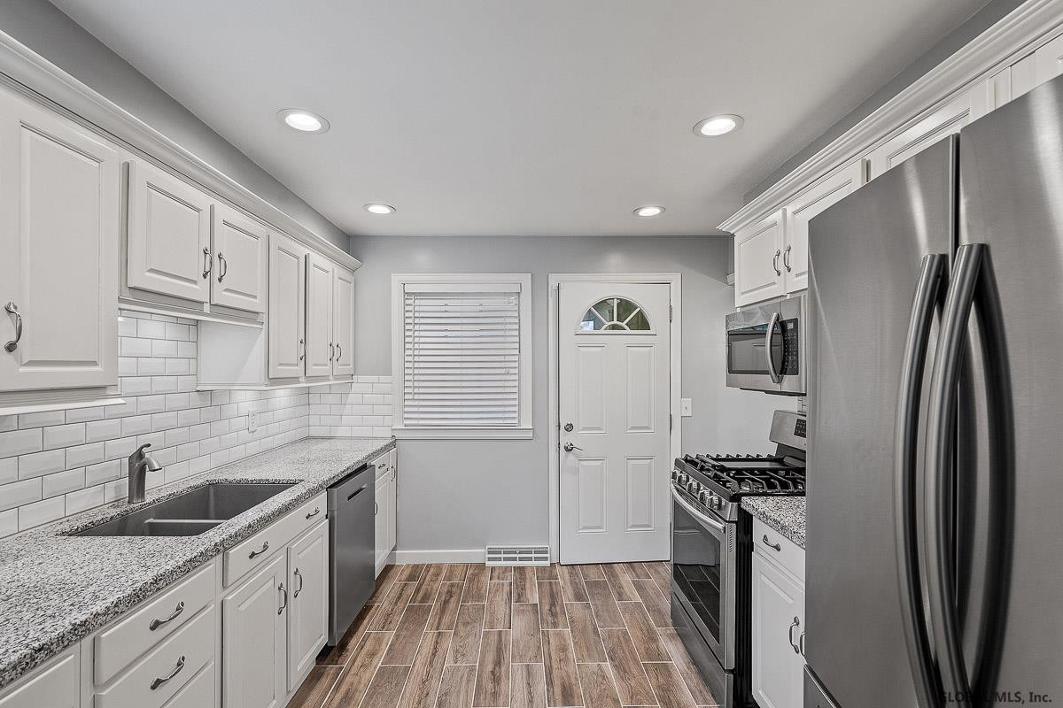 243 Eastholm Road Schenectady, NY 12304 - Photo 27 of 65 Photo 27