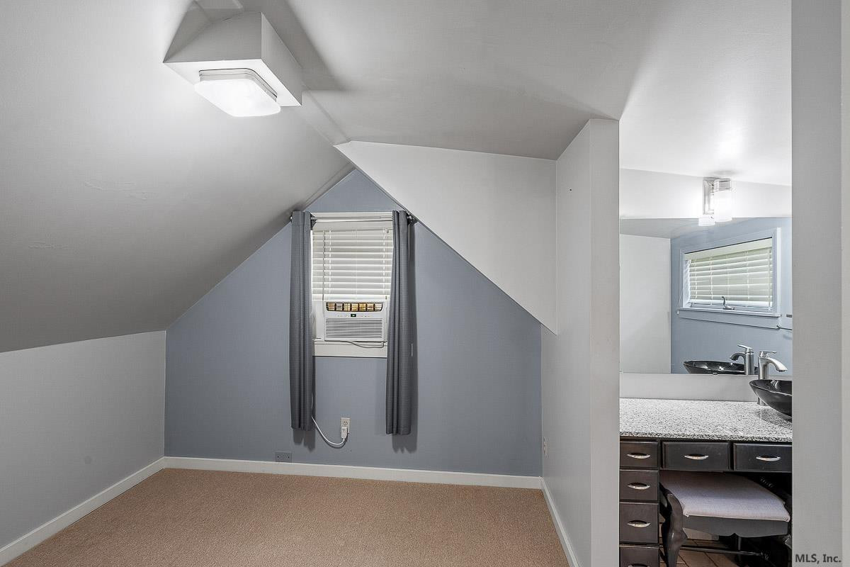 243 Eastholm Road Schenectady, NY 12304 - Photo 48 of 65 Photo 48