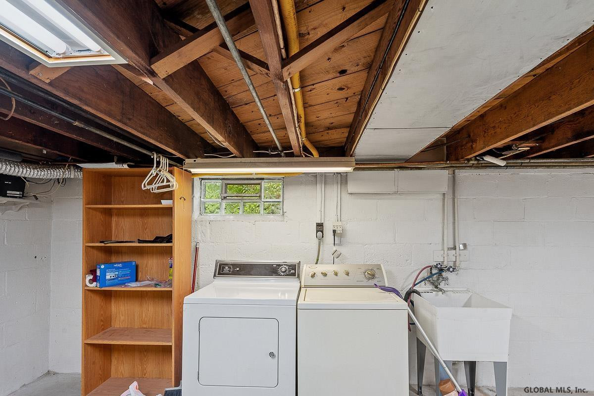 243 Eastholm Road Schenectady, NY 12304 - Photo 61 of 65 Photo 61