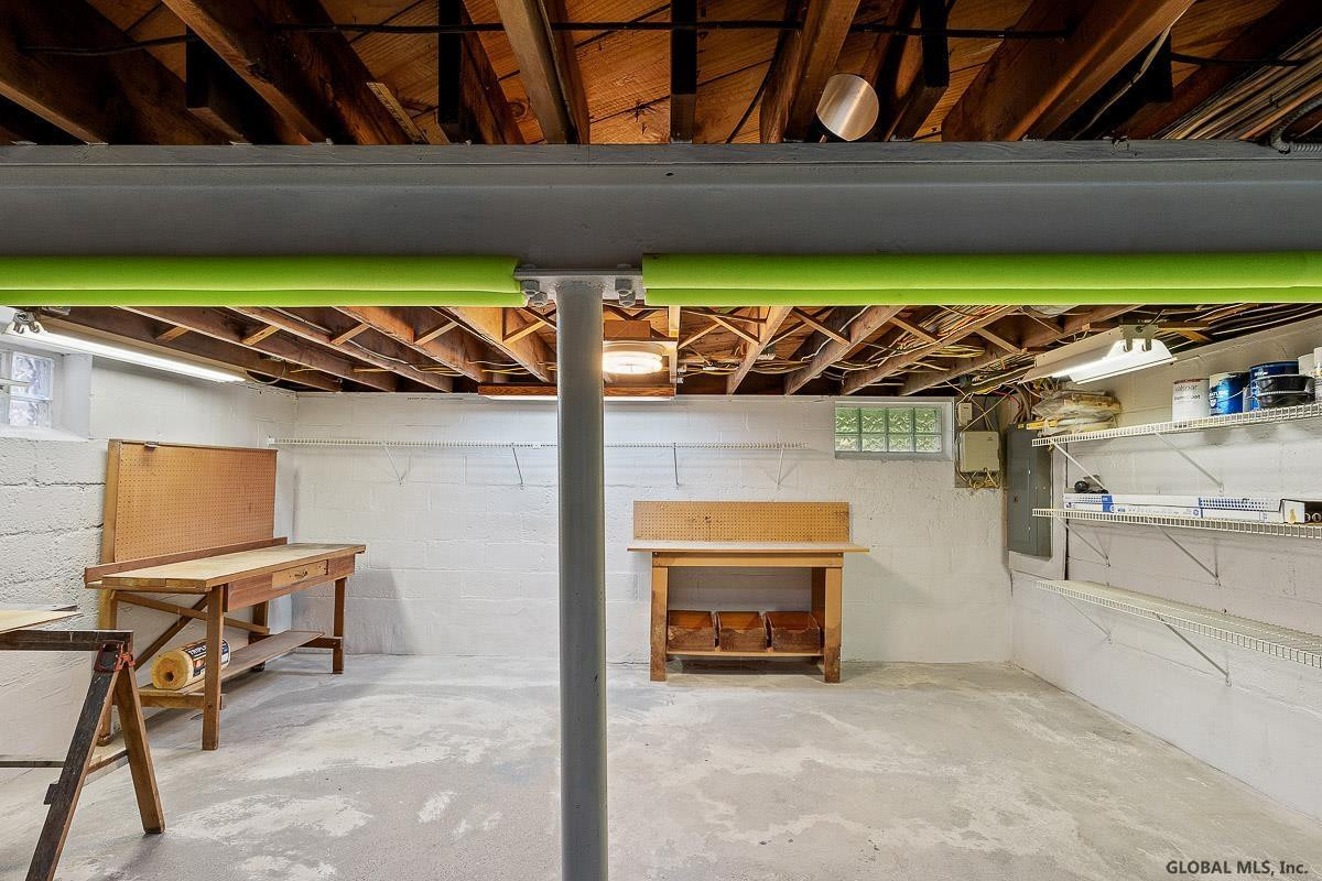 243 Eastholm Road Schenectady, NY 12304 - Photo 62 of 65 Photo 62