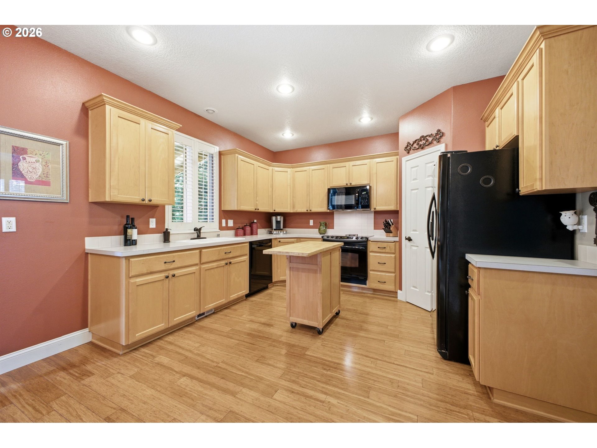 19515 Southeast 10th Street Camas, WA 98607 - Photo 10 of 44