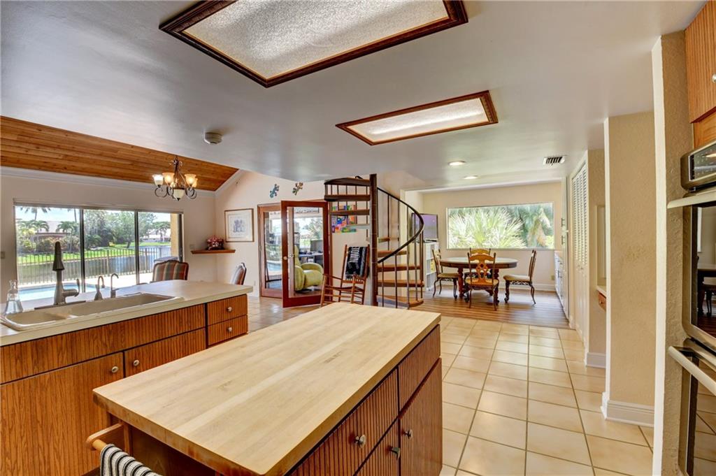 3110 Equestrian Drive Boca Raton, FL 33434 - Photo 28 of 48