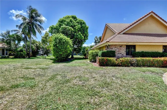 $1,920,000 | 3110 Equestrian Drive, Boca Raton, FL 33434