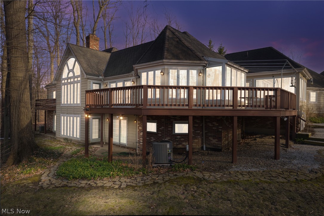 1833 Ridgebrook Circle Lyndhurst, OH 44122 - Photo 4 of 45 Gallery Image 4