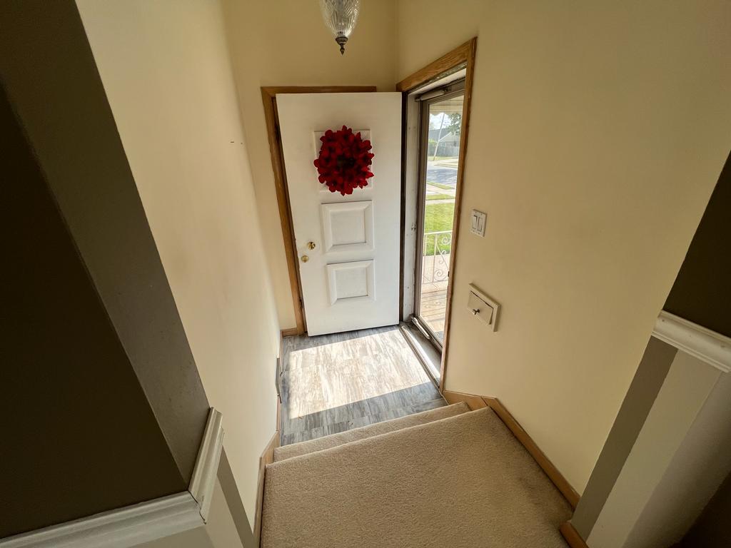 4031 Custer Avenue Lyons, IL 60534 - Photo 4 of 38 a view of an front door