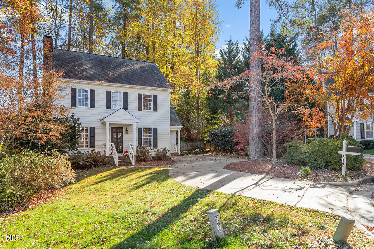 512 Aris Court Raleigh, NC 27615 - Photo 3 of 32 512 Aris Court_03