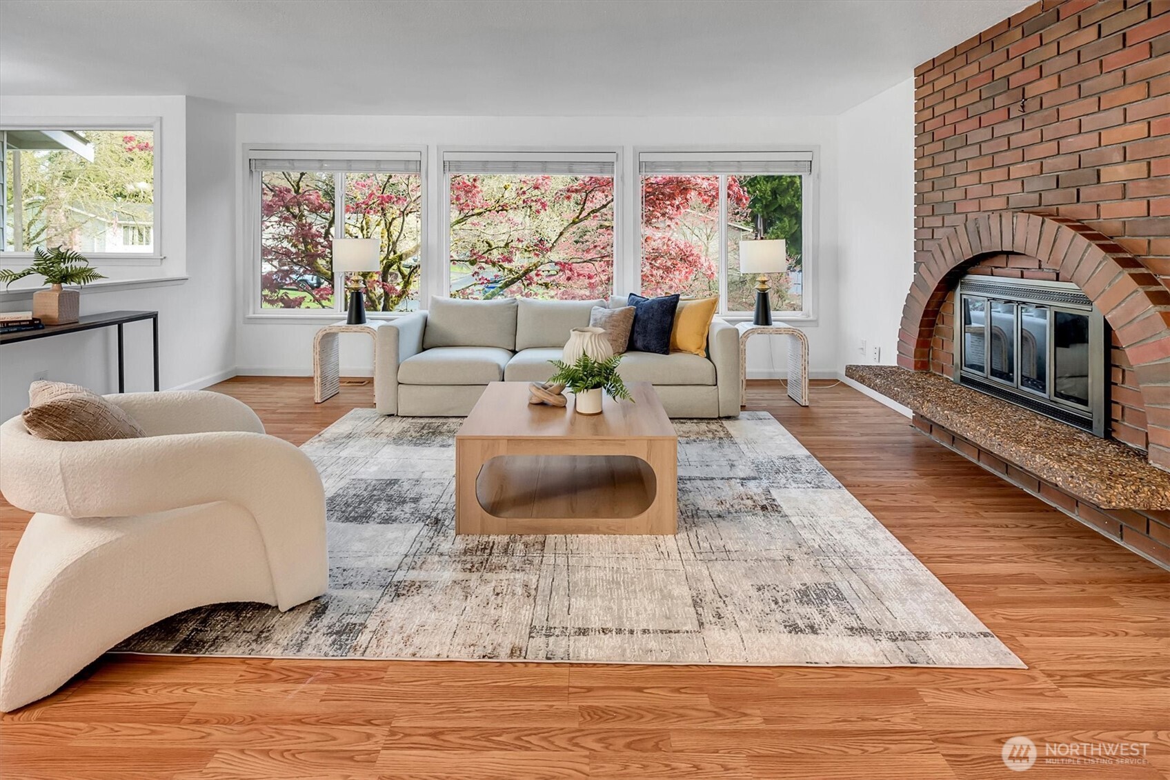 1118 207th Place Southeast Bothell, WA 98012 - Photo 3 of 27