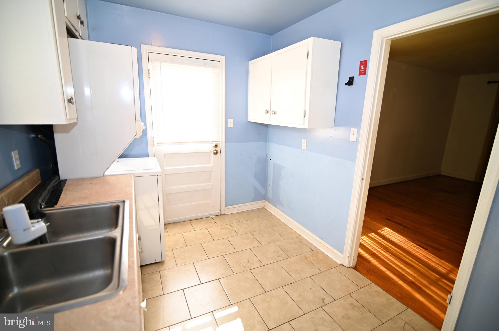 4901 Whitfield Chapel Road Lanham, MD 20706 - Photo 7 of 14 Kitchen