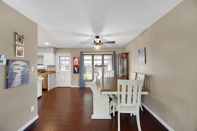 $389,900 | 9448 Parkway Drive, Highland, IN 46322