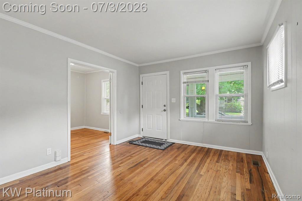 2139 Romeo Street Ferndale, MI 48220 - Photo 4 of 28