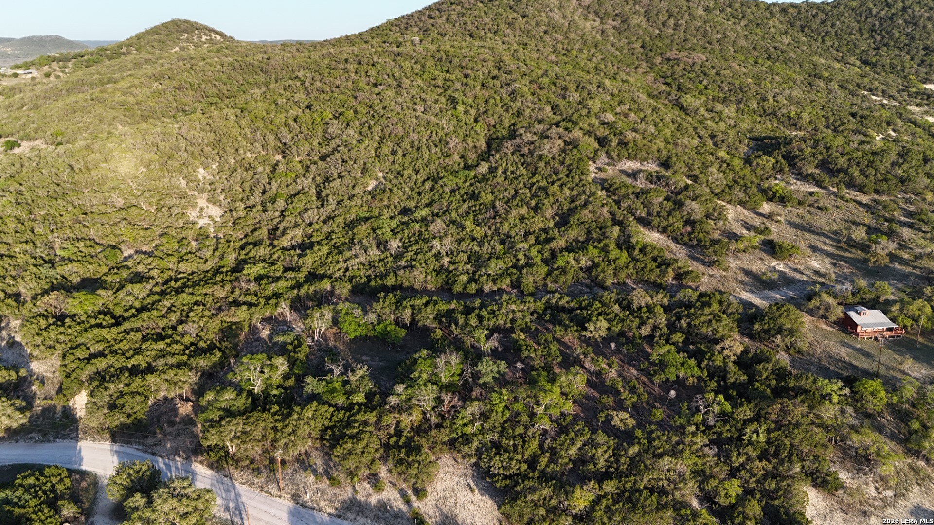 827 Thanksgiving Road Utopia, TX 78884 - Photo 7 of 10