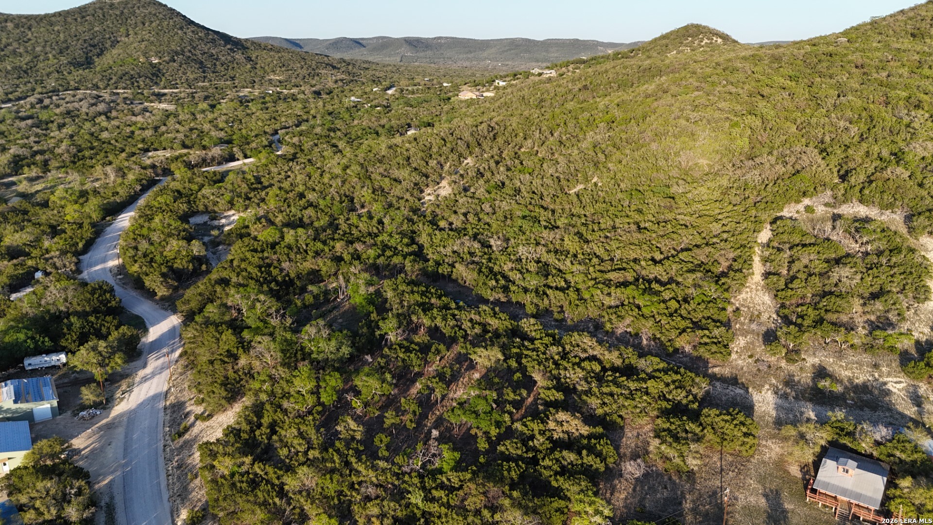 827 Thanksgiving Road Utopia, TX 78884 - Photo 8 of 10