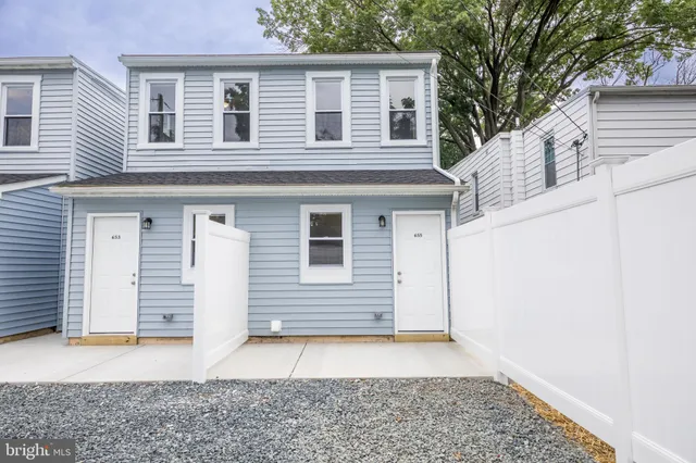 a view of a house with a outdoor space
