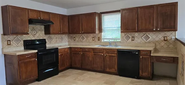 $330,000 | 5540 Camarillo Drive, Fort Worth, TX 76244