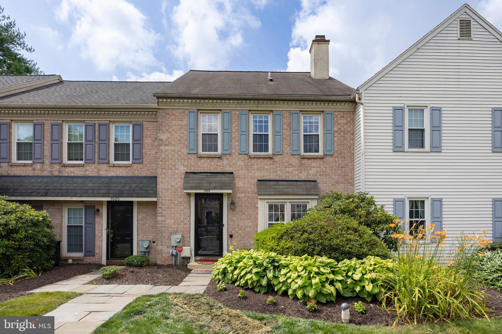 1006 Asmore Way Chester Springs, PA 19425 - Photo 2 of 28