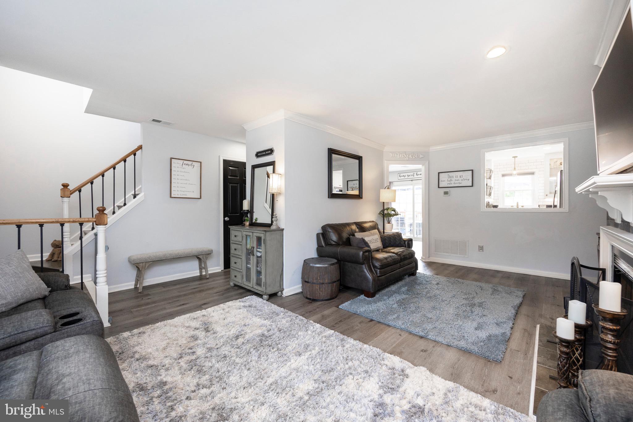 1006 Asmore Way Chester Springs, PA 19425 - Photo 5 of 28