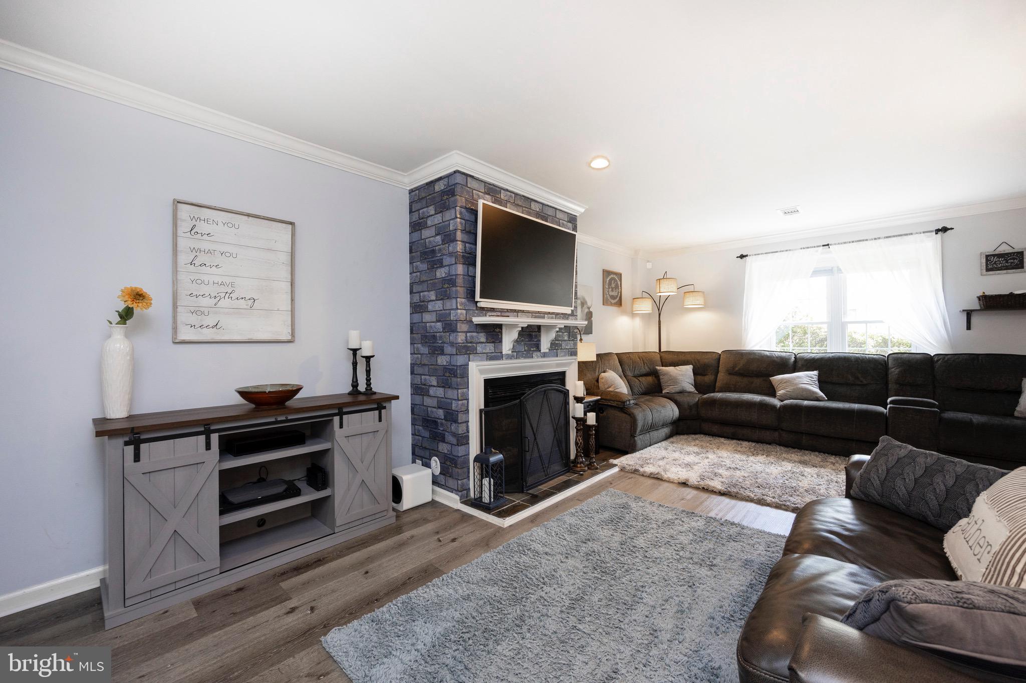 1006 Asmore Way Chester Springs, PA 19425 - Photo 6 of 28