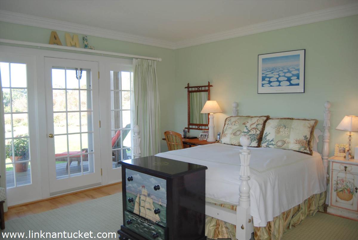 109 Madaket Road Nantucket, MA 02554 - Photo 19 of 29 Gallery Image 19