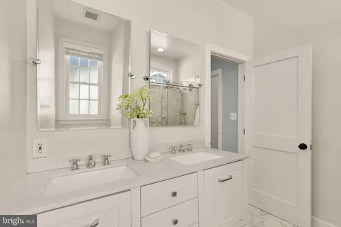 $1,699,000 | 6815 Delaware Street, Chevy Chase, MD 20815