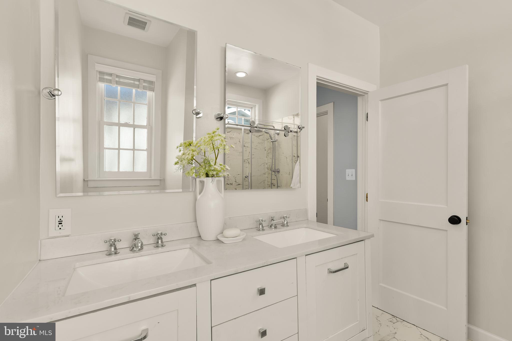 6815 Delaware Street Chevy Chase, MD 20815 - Photo 16 of 27