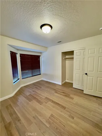 $2,245 | 12401 Tesuque Road, Apple Valley, CA 92308