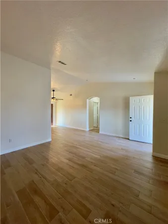 $2,245 | 12401 Tesuque Road, Apple Valley, CA 92308
