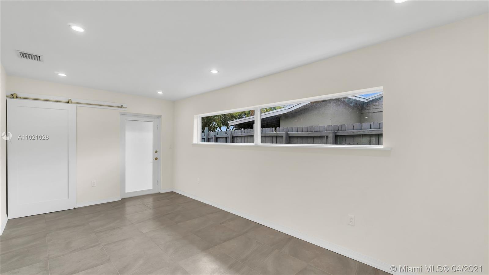 21010 Condado Road Cutler Bay, FL 33189 - Photo 12 of 25 Gallery Image 12