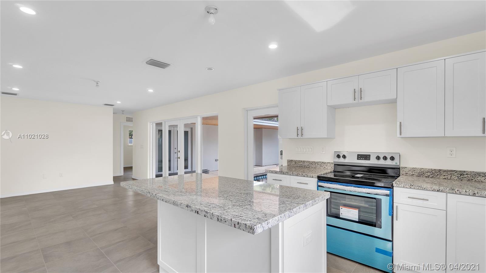 21010 Condado Road Cutler Bay, FL 33189 - Photo 9 of 25 Gallery Image 9