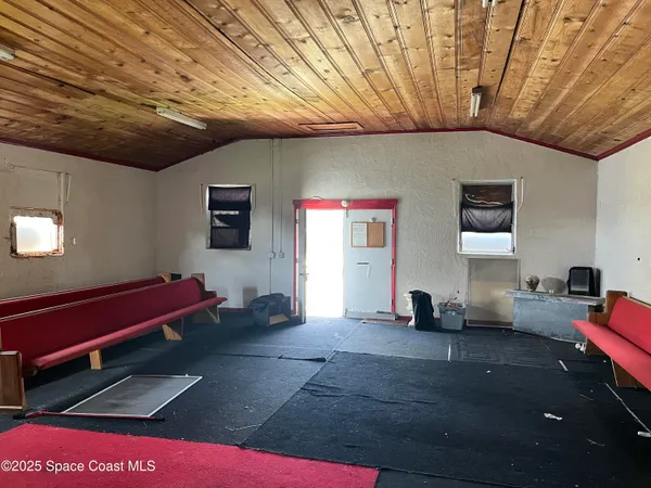 $65,000 | 929 South Deleon Avenue, Titusville, FL 32780