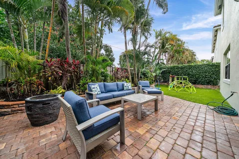 $699,000 | 409 Francesca Ridge Road, Boynton Beach, FL 33435