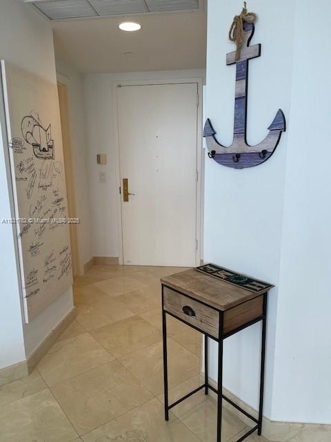 4779 Collins Avenue, Unit 706 Miami Beach, FL 33140 - Photo 15 of 22