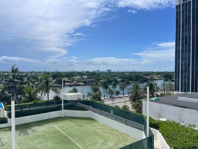 $5,100 | 4779 Collins Avenue, Unit 706, Miami Beach, FL 33140