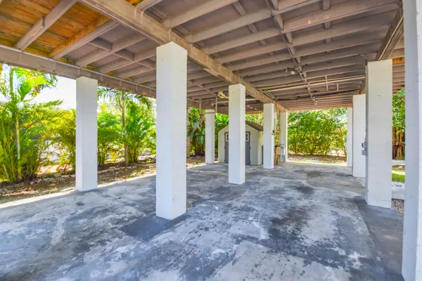 $399,000 | 31042 Ave J, Big Pine Key, FL 33043